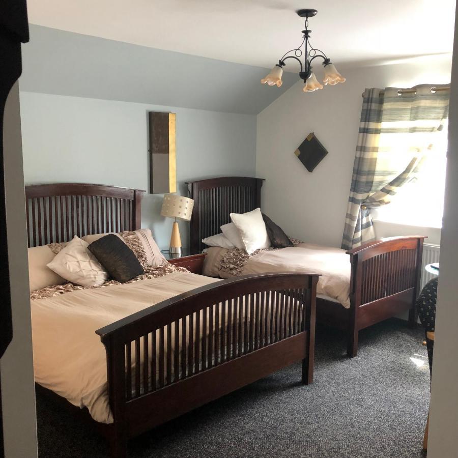 Laragh House B&B Килкени Екстериор снимка